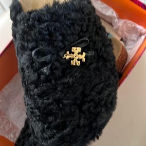 Tory Burch shearling mule- excellent used condition